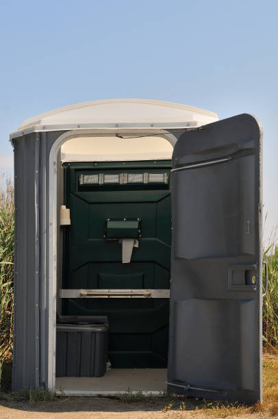 Best Porta potty delivery and setup  in Orting, WA